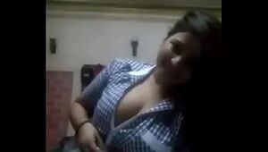 College Girl show her boobs at Cam's